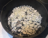 Foto del paso 4 de la receta: Pastel de Puerros y Atún con Salsa de Champiñones