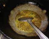 A picture of step 1 of Masala aloo.