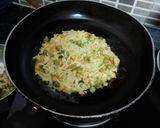 ম্যাগি ওমলেট (Maggi omelette recipe in Bengali) রেসিপি ধাপ - 3 ছবি