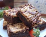 Foto langkah ke 5 dari resep Peanut Butter Brownies (satu telur).