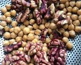 Hình bước làm 1 của món Sữa đậu gà & hạt óc chó
