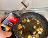 Foto del paso 4 de la receta: Dorada a la bilbaina