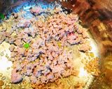 Hình bước làm 2 của món Canh Bí Đỏ Nấu Nấm Thịt