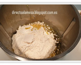 Foto del paso 3 de la receta: Roscos de anís al horno