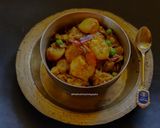A picture of step 9 of Bandhakopi’r Ghonto Chingri diye (Cabbage Ghonto with prawns).