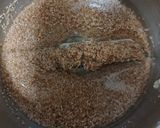 A picture of step 1 of Eggs poppy seeds biryani.