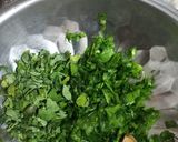 મેથી રીંગણ વટાણા અને પાલક નું શાક (Methi Ringan Vatana Palak Shak Recipe In Gujarati) રેસીપી સ્ટેપ1ફોટો