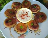 A picture of step 4 of Tasty crispy left over rice tikki.