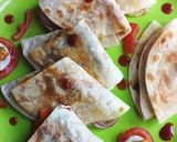 A picture of step 8 of Homemade stuffed roti Tortilla.