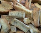 Foto del paso 3 de la receta: Bastones de pan torrao sobrante