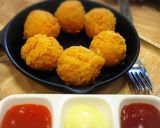 รูปขั้นตอนการทำที่ 3 ของ Chicken Ball