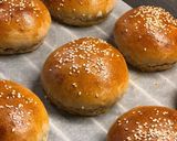 Foto del paso 8 de la receta: Bollos de hamburguesa