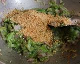 A picture of step 4 of Ridge gourd thecha.