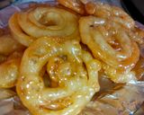 A picture of step 6 of Jalebi.
