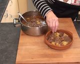 Foto del paso 9 de la receta: Ternera estofada con setas