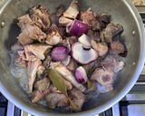 A picture of step 2 of Mutton Maqluba.