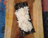 Foto langkah ke 3 dari resep Sushi/Kimbap with sauce simple.