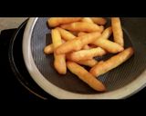 Foto langkah ke 4 dari resep Stik Kentang Keju.