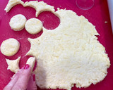 Foto del paso 3 de la receta: Scones de Queso 🧀 (tipo Starbucks, sin huevo y deli! 😋)