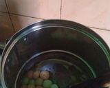 Foto langkah ke 8 dari resep Bola bola tahu pelangi.