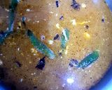 A picture of step 4 of Chicken porridge.