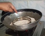 2 टायर किट कैट गेम्स चॉकलेट केक रेसिपी चरण 5 फोटो