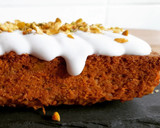 Foto del paso 11 de la receta: Tarta de zanahoria y pistachos con frosting de coco