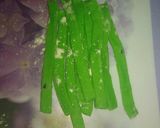 Foto langkah ke 6 dari resep Stik Ubi Rasa Pandan.