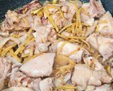 รูปขั้นตอนการทำที่ 5 ของ ไก่คั่วขิง