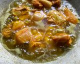 Gambar langkah 1 resipi Ayam Kecap Lada Hitam.