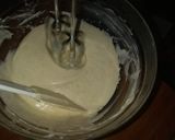 A picture of step 5 of Red velvet cuppies with buttermilk #4wkschallenge.