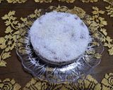 A picture of step 6 of Biscuit and Coconut Muhallabia Mold.