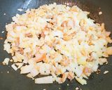 A picture of step 4 of Egg Fried Rice.