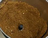 A picture of step 3 of Garam masala (with aniseed).