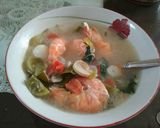 Foto langkah ke 6 dari resep Tom Yum Kung Lamob.