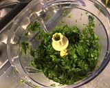 Une image de l'étape 4 de Sauce / farce oseille,tomate, ail et piment vert.