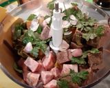 Une image de l'étape 4 de Tomates farcies à la viande de pot-au-feu.