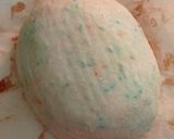Foto langkah ke 13 dari resep Blue-Orange Sprinkles Sourdough Bread.