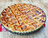 Foto del paso 12 de la receta: Tarta Enrejada de Hojaldre con Manzana y Frutos Rojos