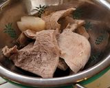 Foto del paso 2 de la receta: Pozole rojo