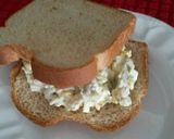 A picture of step 5 of Eggplant salad sandwich.