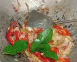 Foto langkah ke 2 dari resep Tumis Sawi Putih Warna Warni.