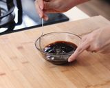 Foto langkah ke 4 dari resep Tiramisu Dessert Box.