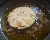 A picture of step 8 of Pyaaz ki Kachori.