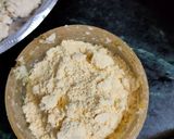 A picture of step 1 of Barbati dal pakoda.