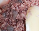 A picture of step 2 of Steamed Siomai.
