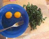 Foto del paso 1 de la receta: Omelette de espinaca