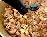 A picture of step 3 of My Slow Cooked Peppered Steak & Onion pie 🥰🥰🥰.
