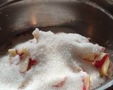 Foto langkah ke 5 dari resep Preserved Apple & Cinnamon.