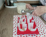 Foto del paso 4 de la receta: Mini tartas de queso con frutos rojos